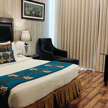 Marina- Shimla First Designer Boutique Hotel Bagian luar foto