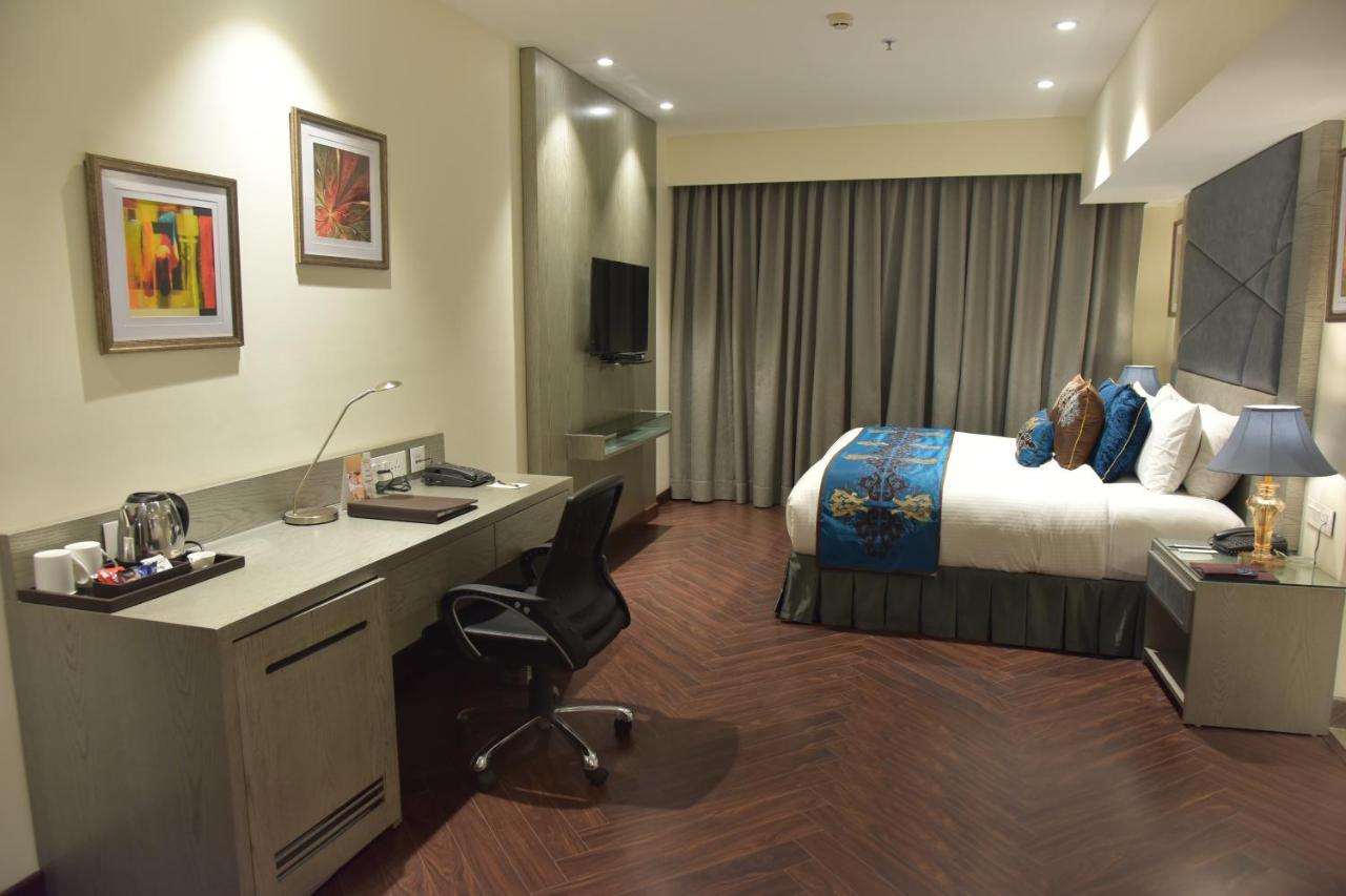 Marina- Shimla First Designer Boutique Hotel Bagian luar foto