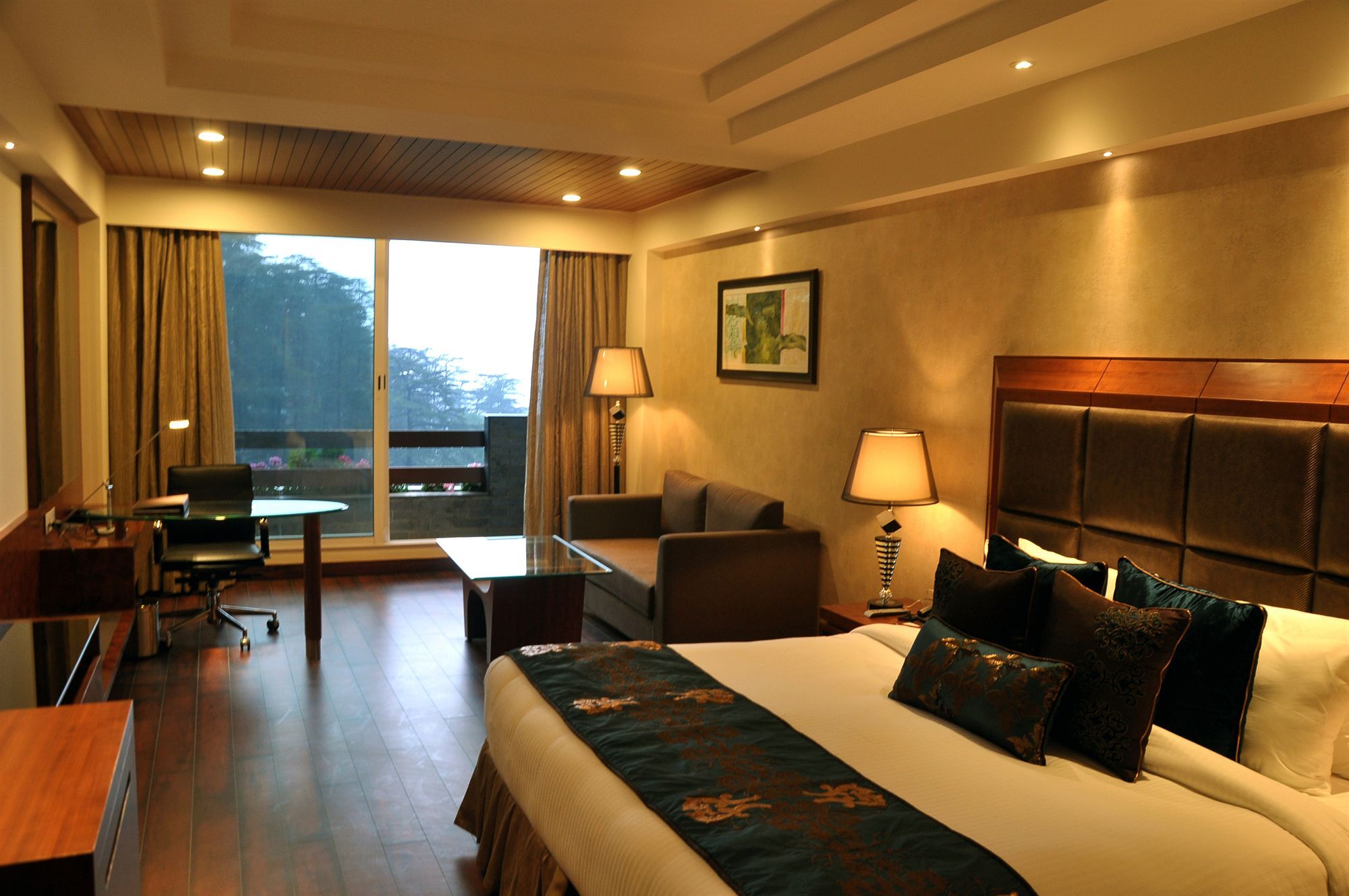 Marina- Shimla First Designer Boutique Hotel Bagian luar foto